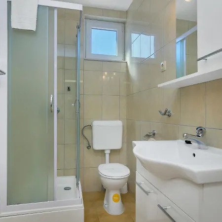 Cico-9 By Interhome Apartamento